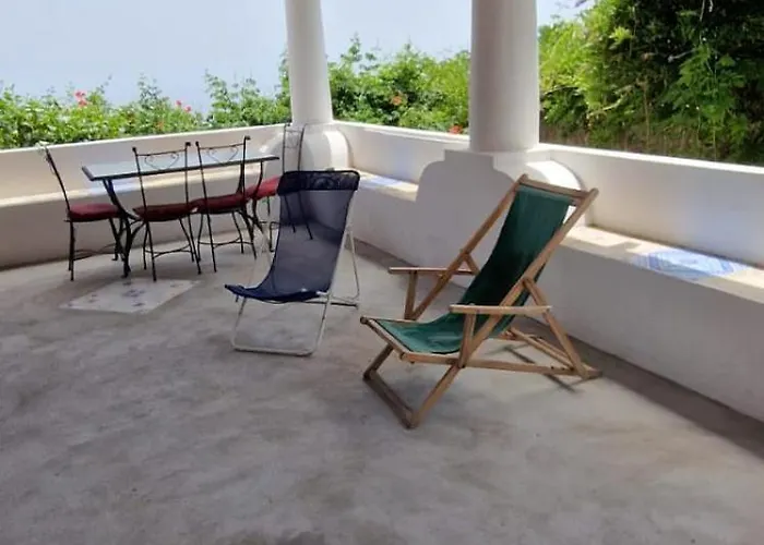 Nicaredda Nyaraló Stromboli